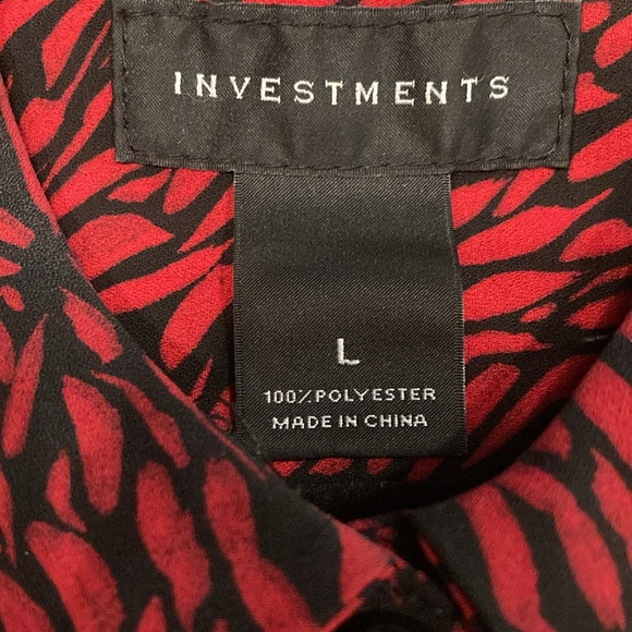 Investments Button Down Blouse - Picture 4 of 5